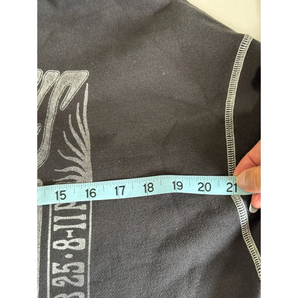 Women's Hollister Gray white “Time For Us” Graphic Hoodie Size M cropped